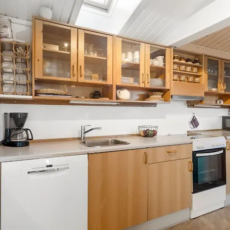 度假居 Gisa - 500m From The Sea By Interhome *