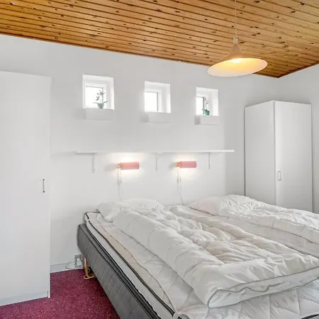 Gisa - 500m From The Sea By Interhome *