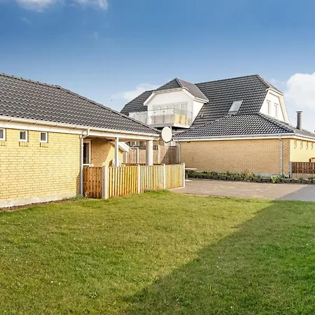 Gisa - 500m From The Sea By Interhome 度假居 *